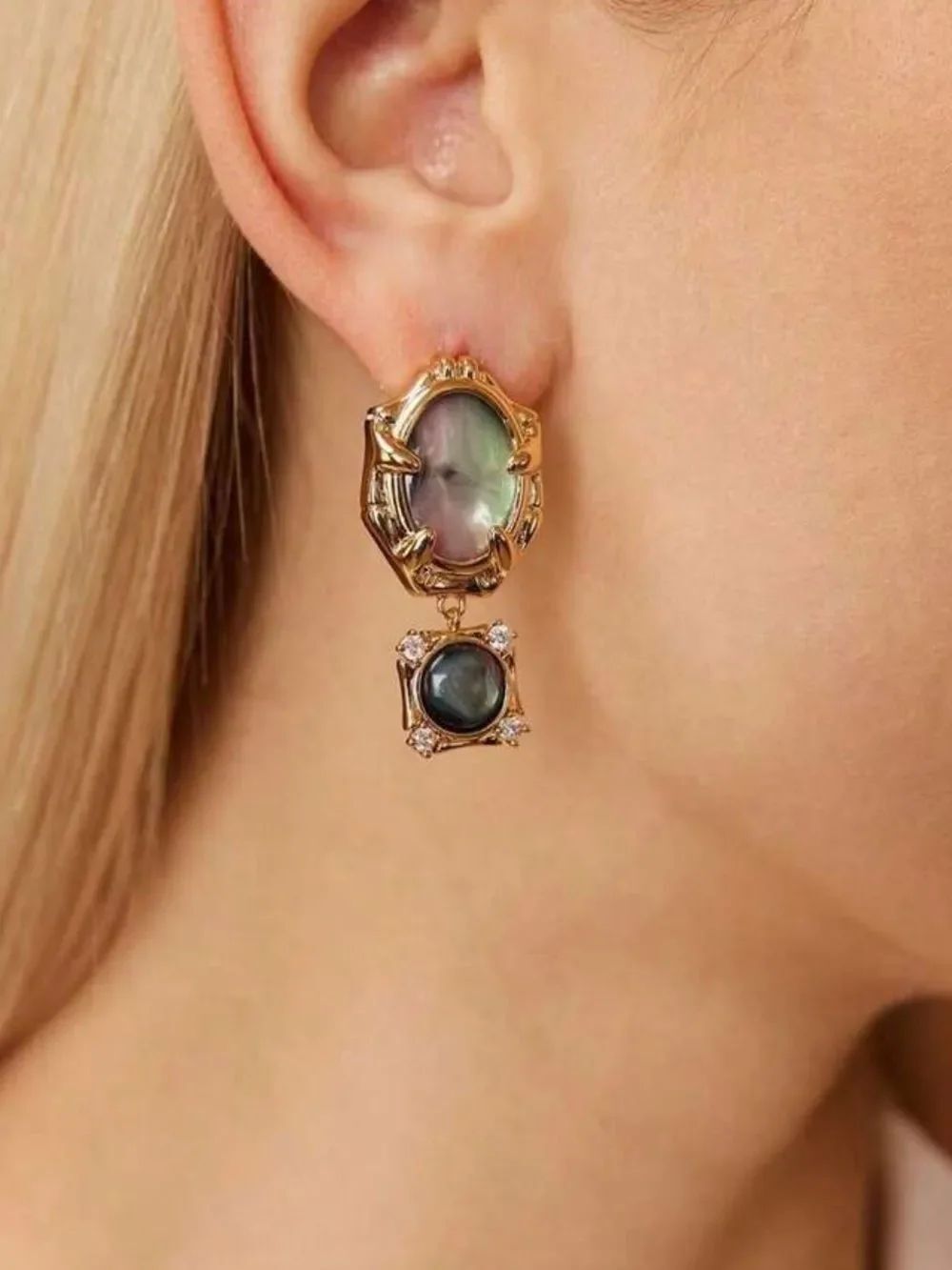 Stone Drop Earrings Q1099